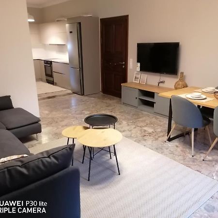 KompítsionAngelikis Houseアパートメント エクステリア 写真