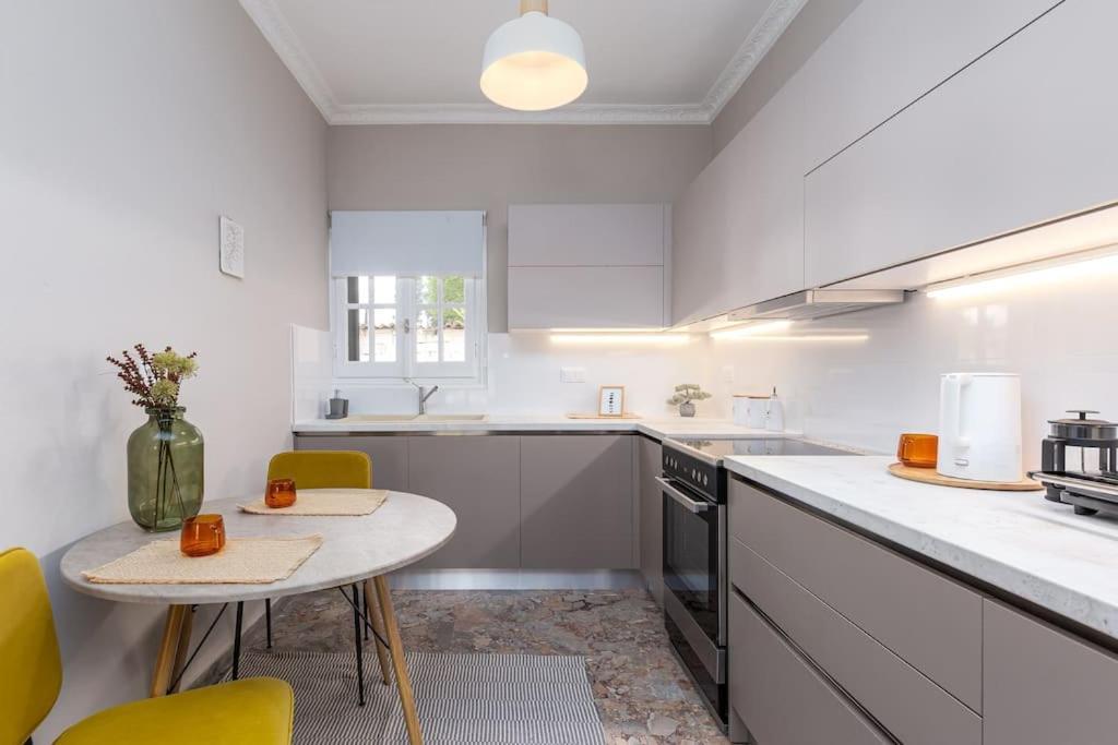 KompítsionAngelikis Houseアパートメント エクステリア 写真