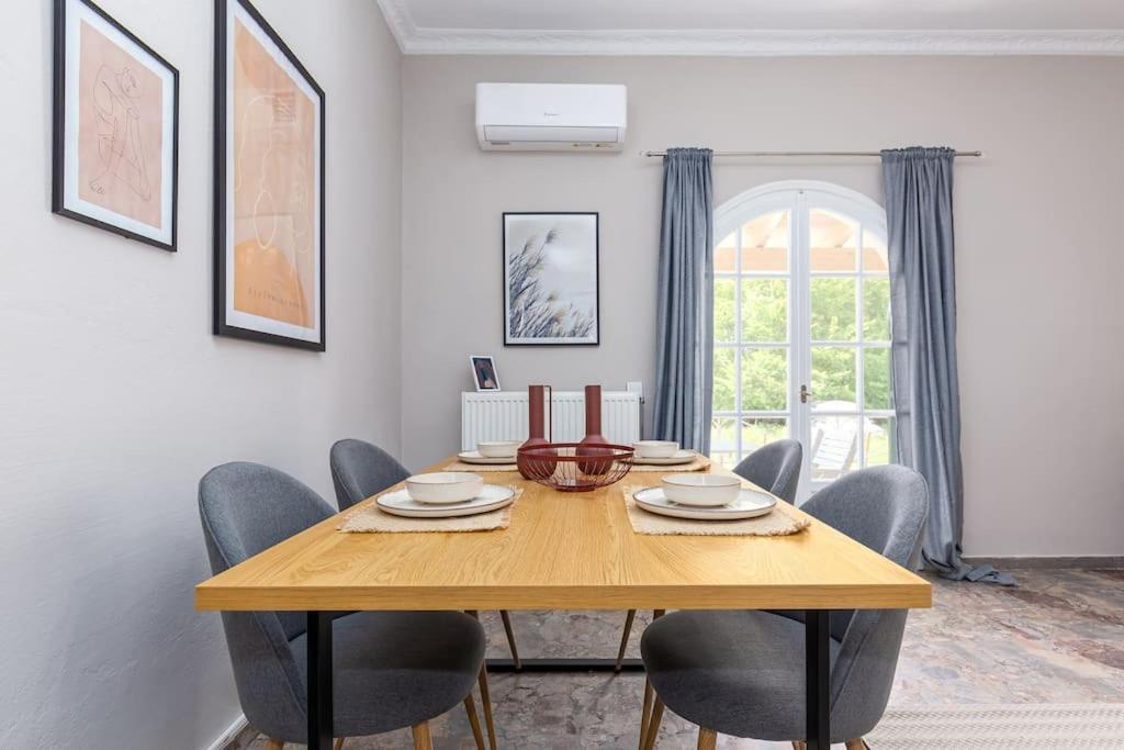KompítsionAngelikis Houseアパートメント エクステリア 写真